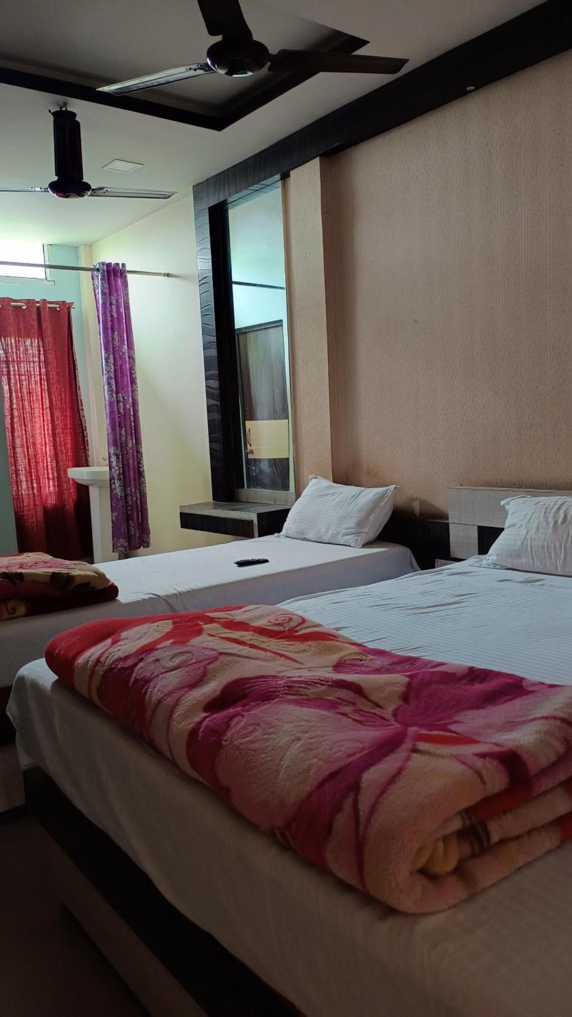 Hotel Srimanta Sankardev Majuli Exteriör bild